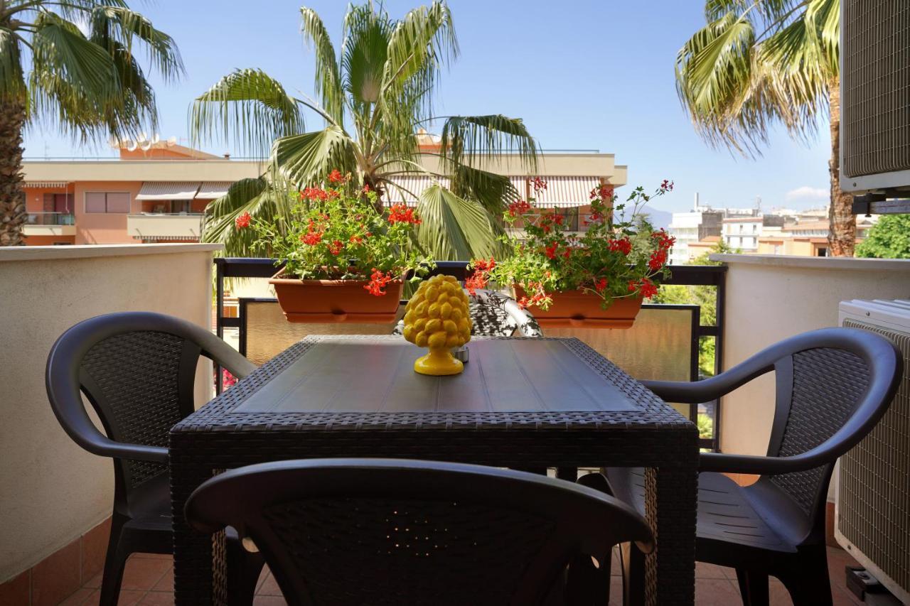 Piazza Lauro Suites Sorrento Kültér fotó