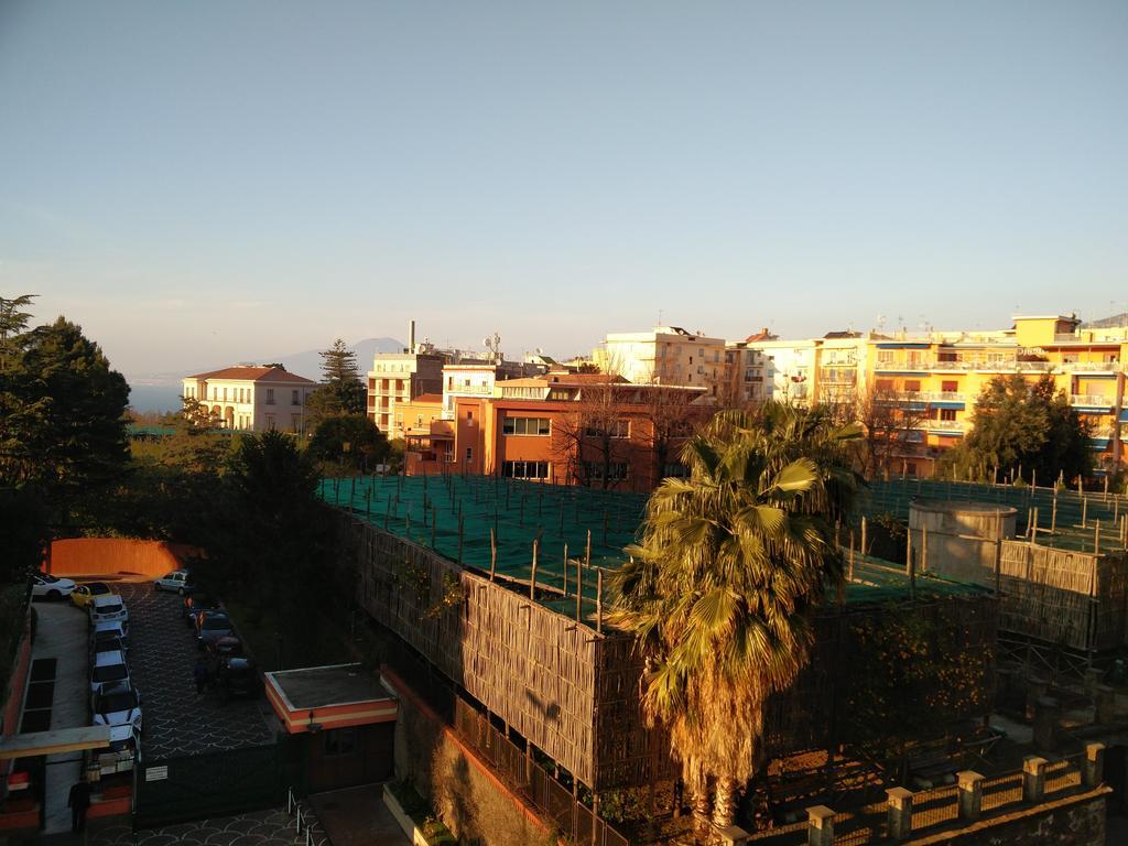Piazza Lauro Suites Sorrento Kültér fotó